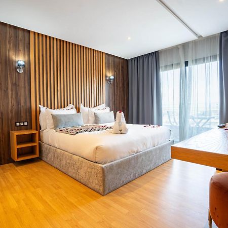 Razane Hotel Κενίτρα Εξωτερικό φωτογραφία